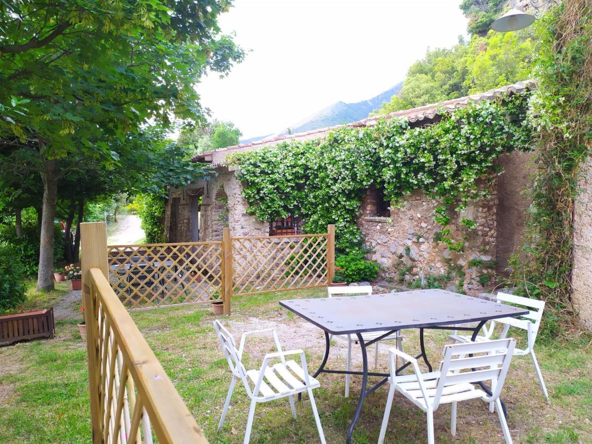 Agriturismo Colloreto 모라노 칼라브로 외부 사진